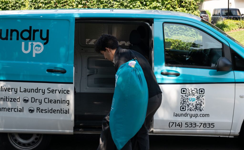 Pickup and Delivery Laundry Service in 92870, CA