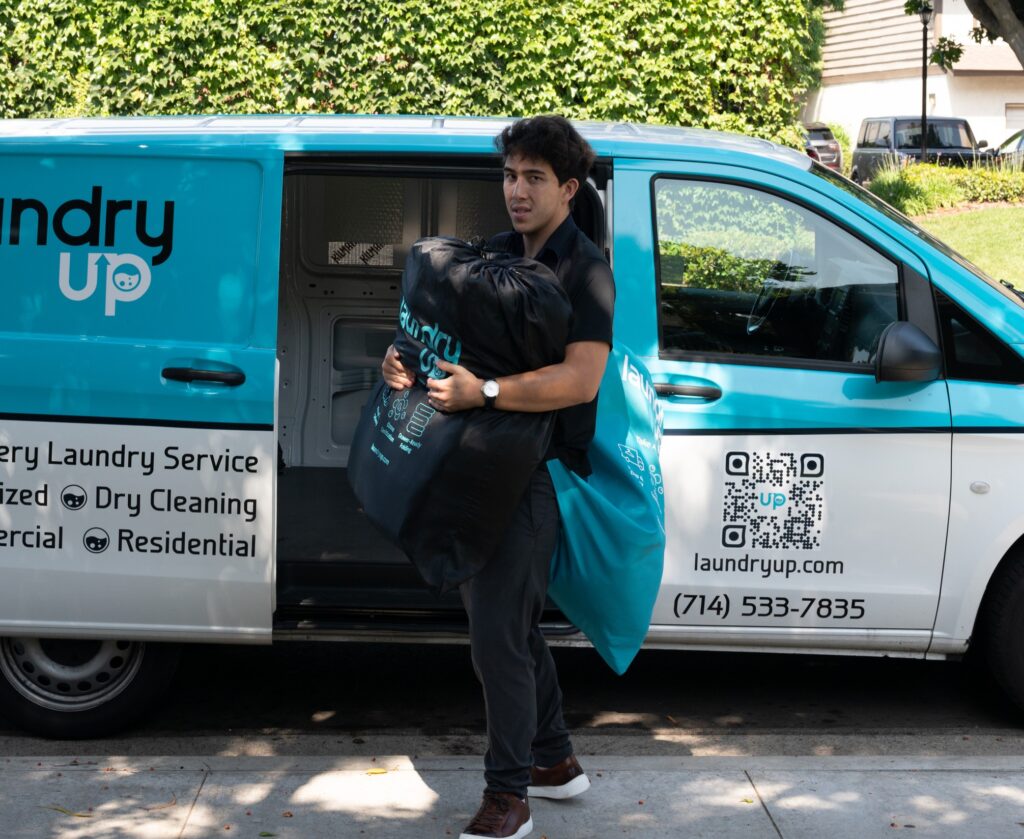 Pickup and Delivery Laundry Service in Irvine, CA