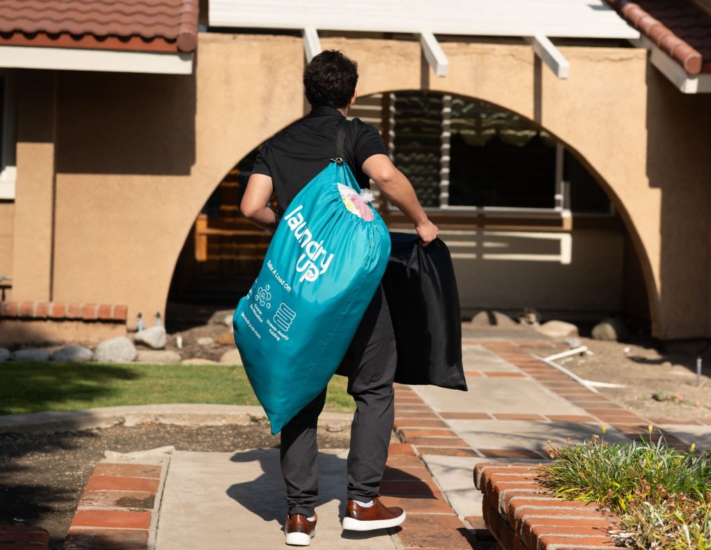 Restaurant Laundry Service in 92705, CA