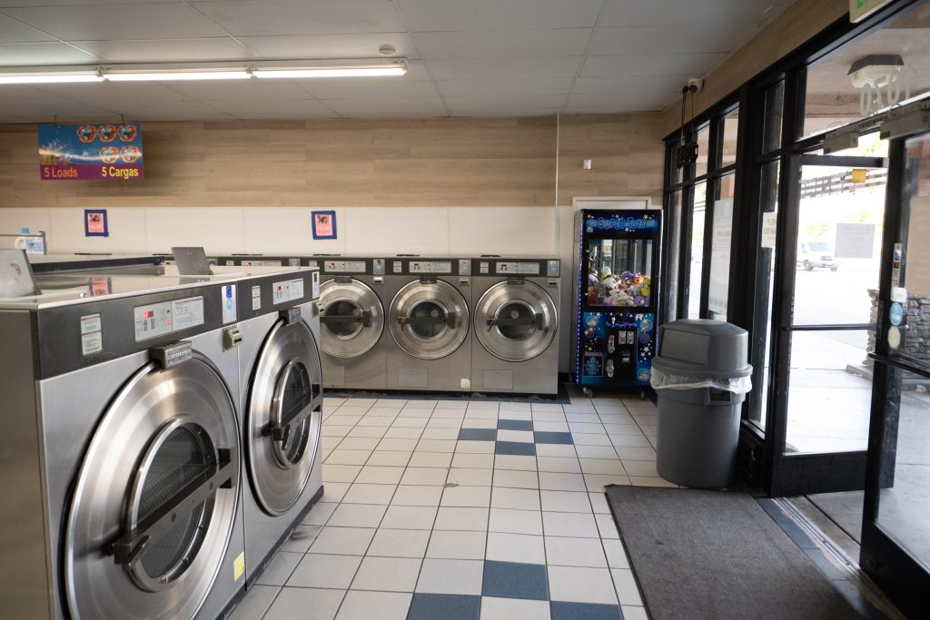Restaurant Laundry Service in 92802, CA