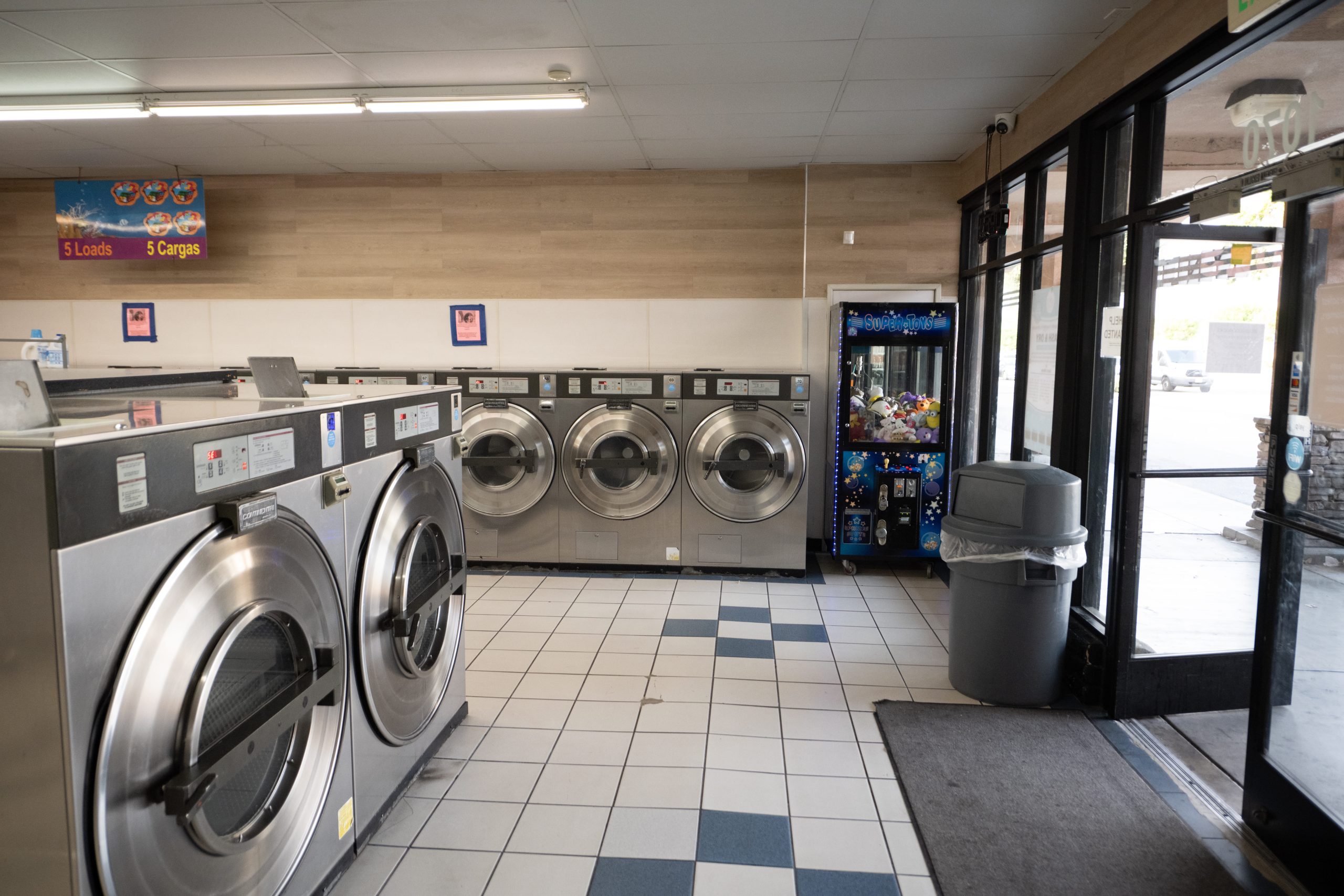 Restoration Laundry Service in Buena Park, CA