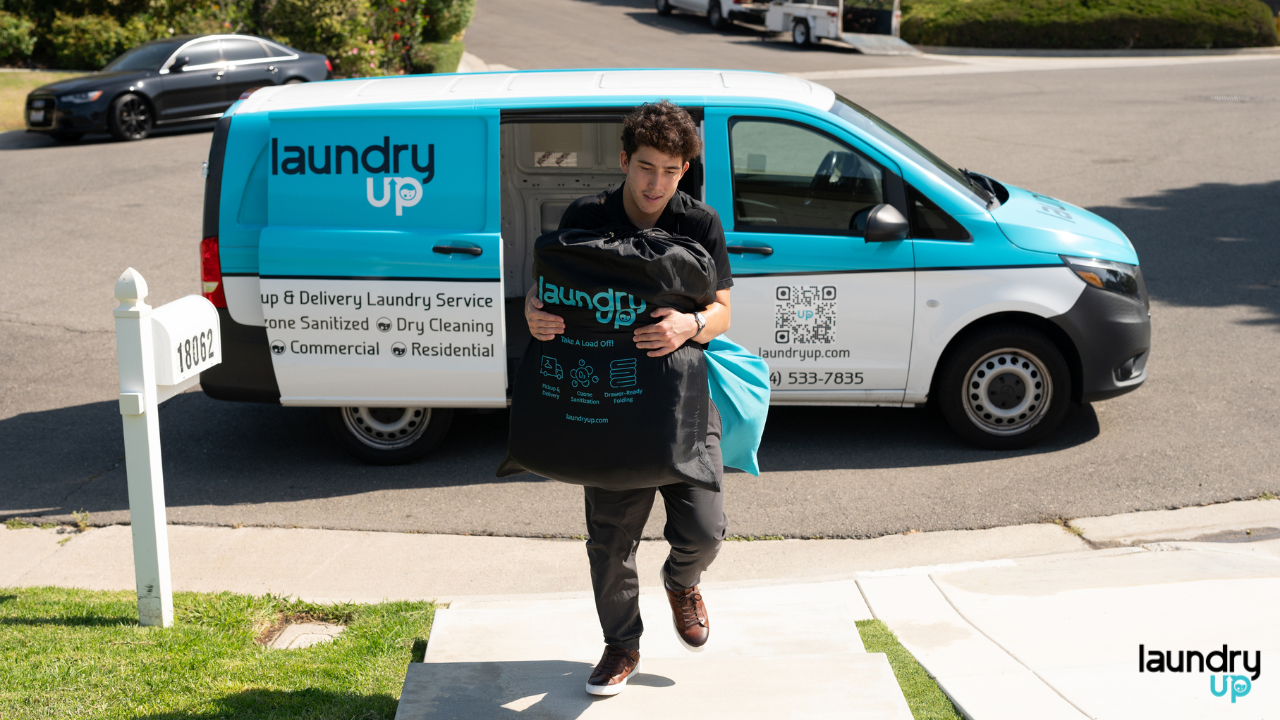 Uniform Laundry Service in 92832, CA